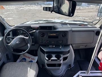 Picture of 2011 Ford E350 Super Duty ADA Shuttle Bus