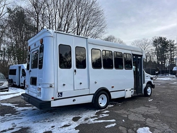 Picture of 2016 Ford E450 ADA Shuttle Bus