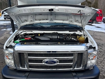 Picture of 2016 Ford E450 ADA Shuttle Bus