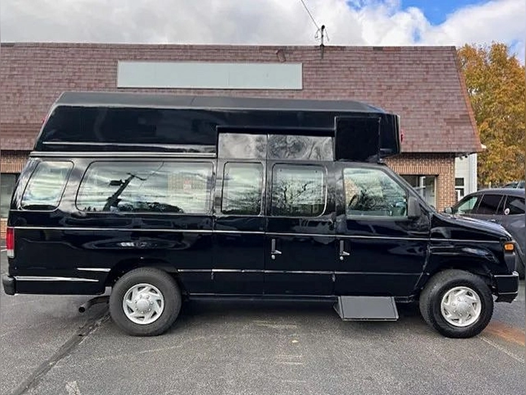 Picture of 2011 Ford E350 ADA School Van