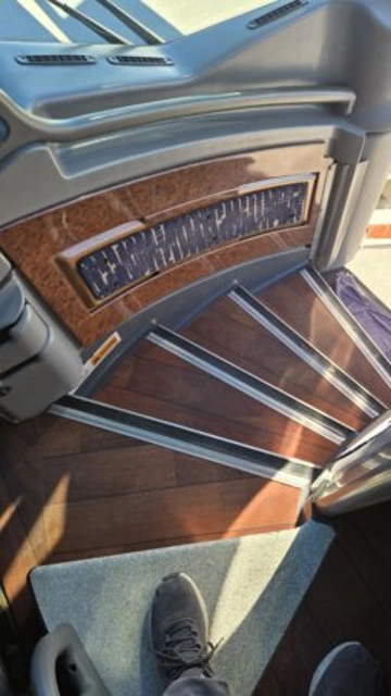 Picture of 2014 MCI J4500 Motor Coach