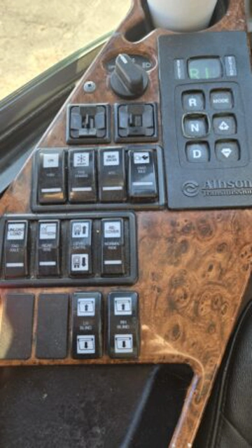 Picture of 2014 MCI J4500 Motor Coach