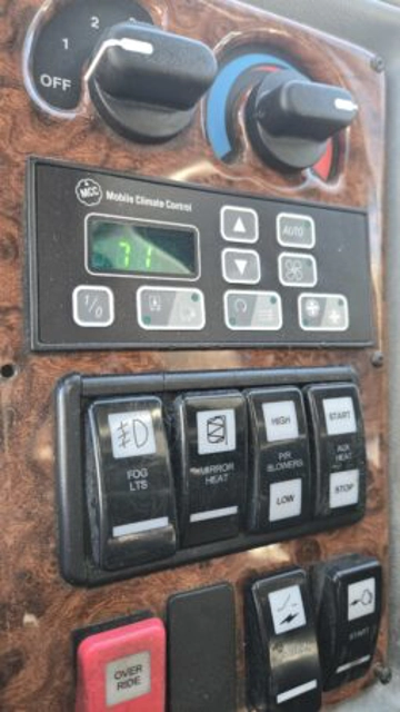 Picture of 2014 MCI J4500 Motor Coach