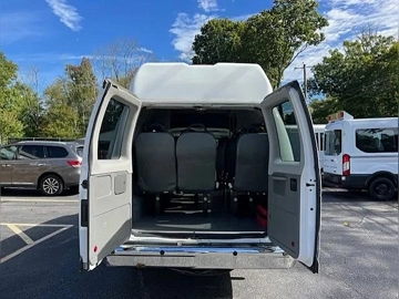 Picture of 2009 Ford E350 Super Duty Shuttle Bus