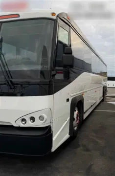 Picture of 2009 MCI D 4505 ADA Coach