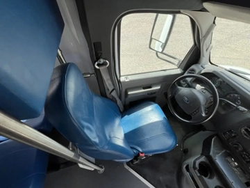 Picture of 2011 Ford Startrans Shuttle Bus