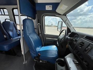 Picture of 2011 Ford Startrans Shuttle Bus
