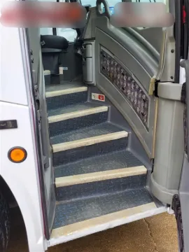 Picture of 2007 MCI J4500 Coach