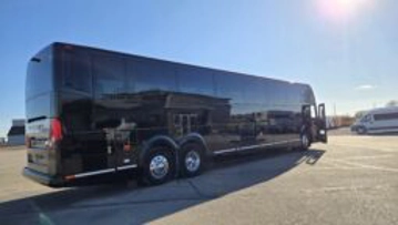 Picture of 2014 Prevost H3-45 Motor Coach