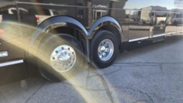 Picture of 2014 Prevost H3-45 Motor Coach