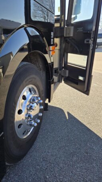 Picture of 2014 Prevost H3-45 Motor Coach