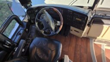 Picture of 2014 Prevost H3-45 Motor Coach