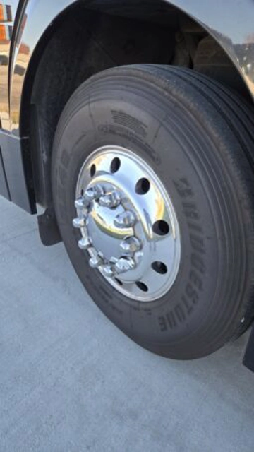 Picture of 2014 Prevost H3-45 Motor Coach