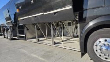 Picture of 2014 Prevost H3-45 Motor Coach