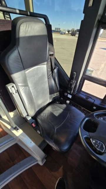 Picture of 2014 Prevost H3-45 Motor Coach