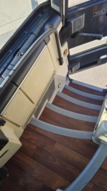 Picture of 2014 Prevost H3-45 Motor Coach