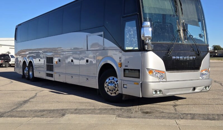 Picture of 2013 Prevost H3-45 Motor Coach