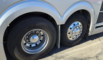 Picture of 2013 Prevost H3-45 Motor Coach