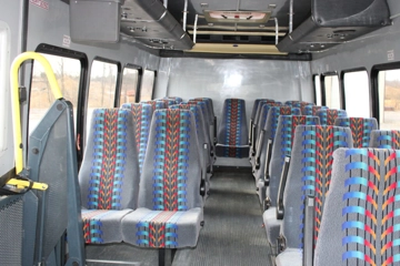 Picture of 2002 International 3400 ADA Shuttle Bus