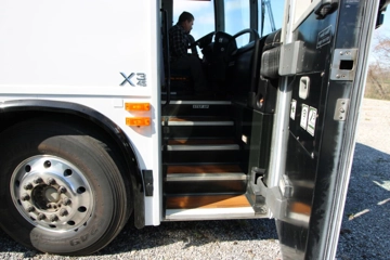 Picture of 2011 Prevost X3-45 Coach Bus