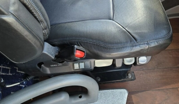 Picture of 2015 MCI J4500 Motor Coach