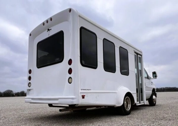 Picture of 2016 Ford Starcraft Shuttle Bus