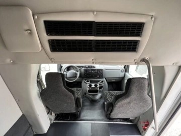 Picture of 2016 Ford Starcraft Shuttle Bus