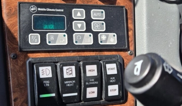 Picture of 2015 MCI J4500 Motor Coach