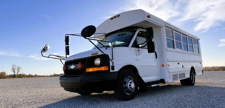 Picture of 2016 Chevrolet Thomas 14P Activity