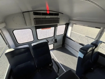 Picture of 2016 Chevrolet Thomas 14P Activity