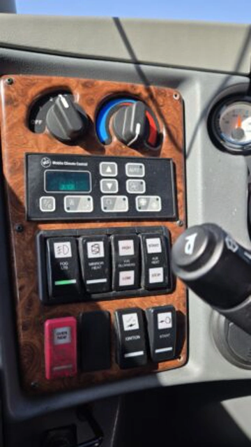 Picture of 2015 MCI J4500 Motor Coach