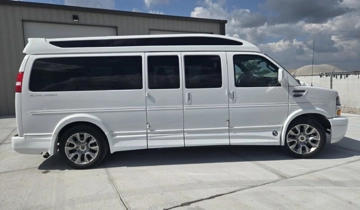 Picture of 2023 Chevy Express Explorer Luxury Van