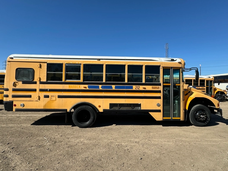 Picture of 2006 Bluebird Vision ADA School Bus
