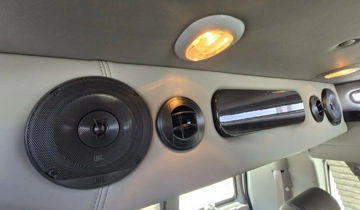 Picture of 2023 Chevy Express Explorer Luxury Van