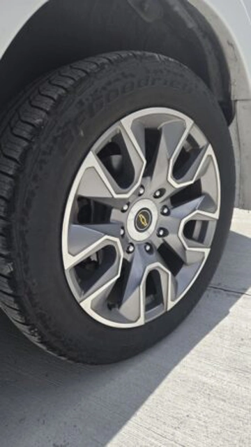 Picture of 2023 Chevy Express Explorer Luxury Van