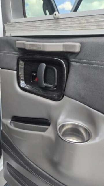 Picture of 2023 Chevy Express Explorer Luxury Van