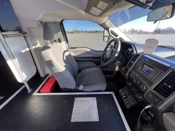 Picture of 2019 Ford F550 Aerolite Shuttle Bus