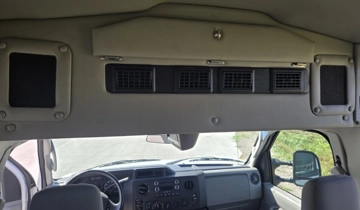 Picture of 2016 Ford E350 Shuttle Bus