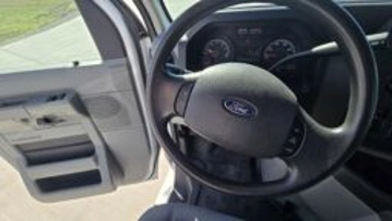 Picture of 2016 Ford E350 Shuttle Bus