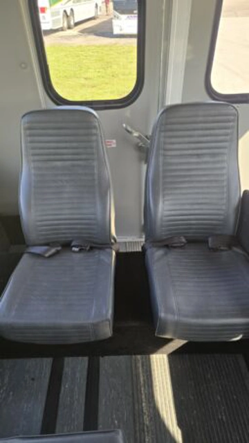 Picture of 2016 Ford E350 Shuttle Bus
