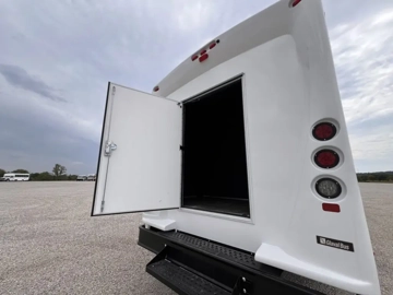 Picture of 2021 Freightliner Glaval Shuttle Bus