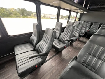Picture of 2021 Freightliner Glaval Shuttle Bus