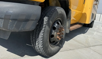 Picture of 2004 Ford E450 Blue Bird School Bus
