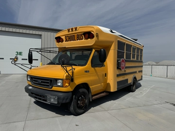 Picture of 2004 Ford E450 Blue Bird School Bus