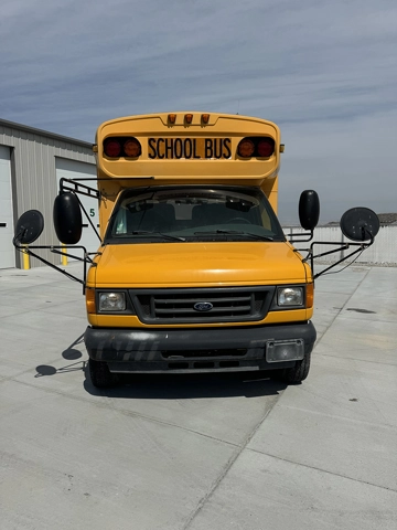 Picture of 2004 Ford E450 Blue Bird School Bus