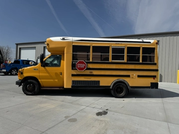 Picture of 2004 Ford E450 Blue Bird School Bus