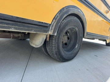 Picture of 2004 Ford E450 Blue Bird School Bus
