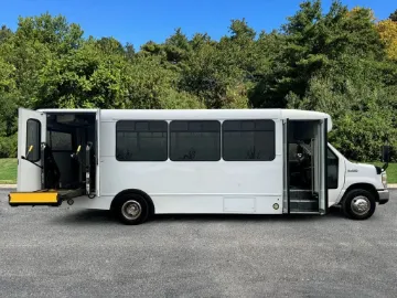 2015 Ford E-450 Wheelchair Accessible Shuttle Bus