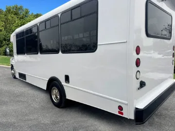 2015 Ford E-450 Wheelchair Accessible Shuttle Bus