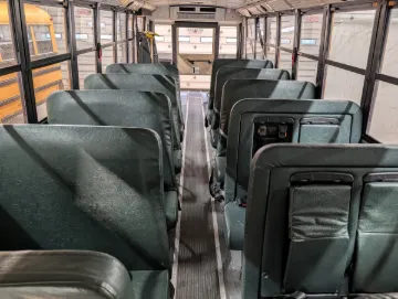 2014 Thomas 33P ADA AC